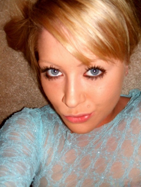 blond short hair mil free xxx photo