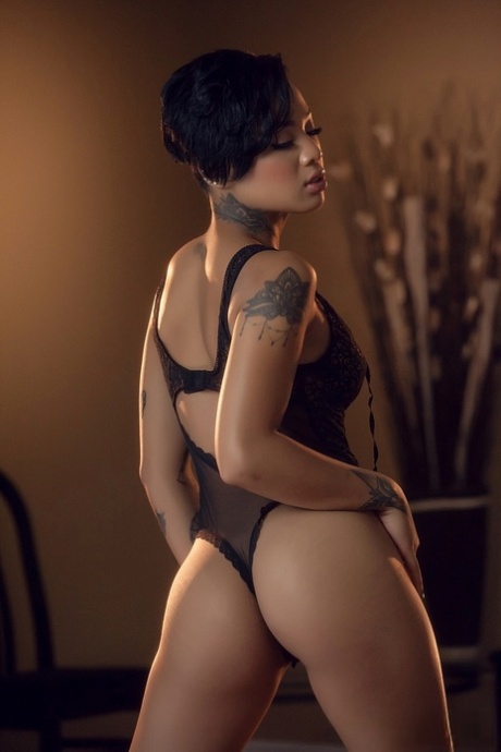 short hair pulling beautiful naked images