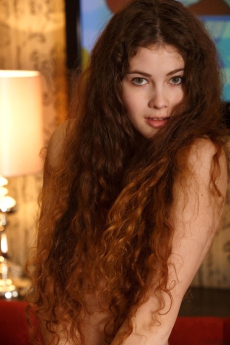 curly hair teen solo exclusive pics