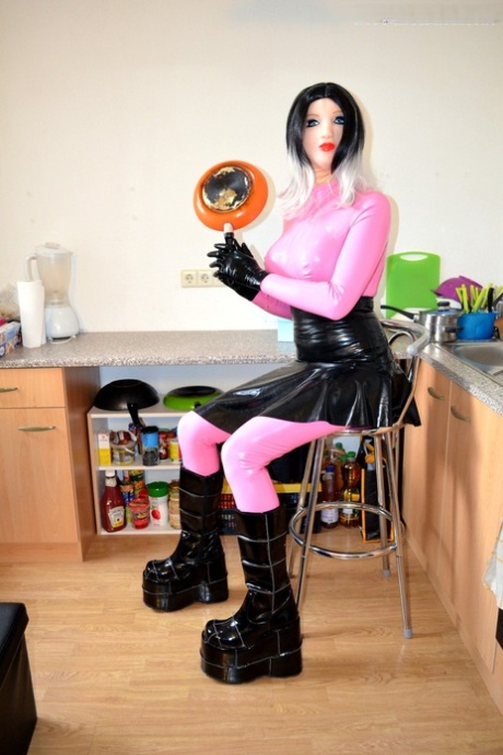 RubberDoll xxx star photos